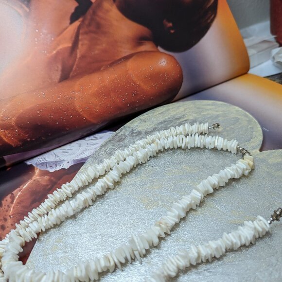 Shell Choker Necklace Bundle of 2 natural chards hand beaded vintage - Picture 7 of 12